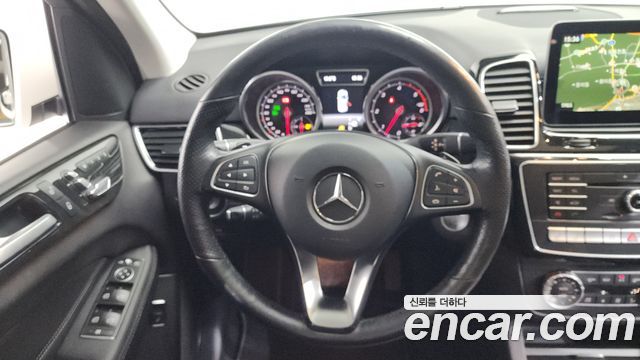 Mercedes-Benz GLE-Class GLE350 d 4MATIC