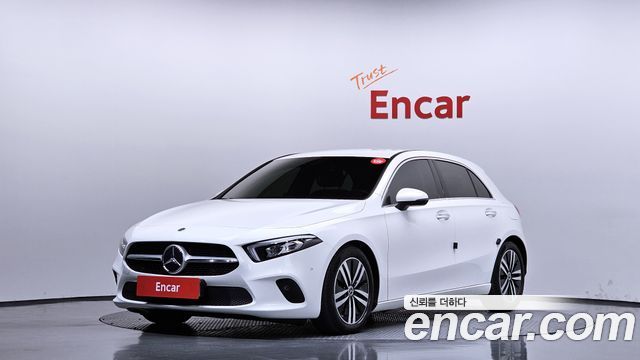 Mercedes-Benz A-Class A220 Hatchback