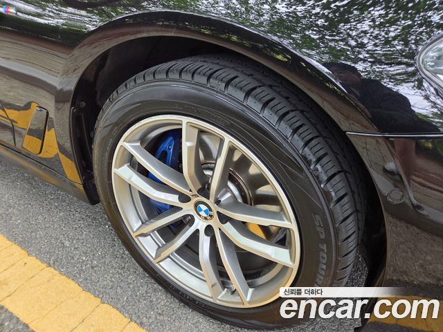 BMW 5-Series 530i M Sport Package Plus