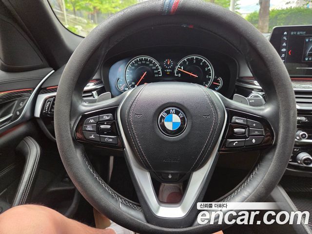 BMW 5-Series 530i M Sport Package Plus