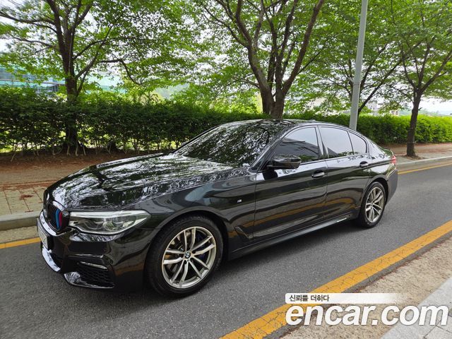 BMW 5-Series 530i M Sport Package Plus