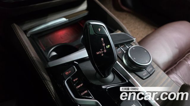 BMW 5-Series 530i xDrive M Sport Package Plus