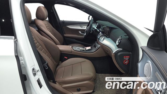 Mercedes-Benz E-Class E350 4MATIC Avantgarde