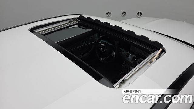 Mercedes-Benz E-Class E350 4MATIC Avantgarde