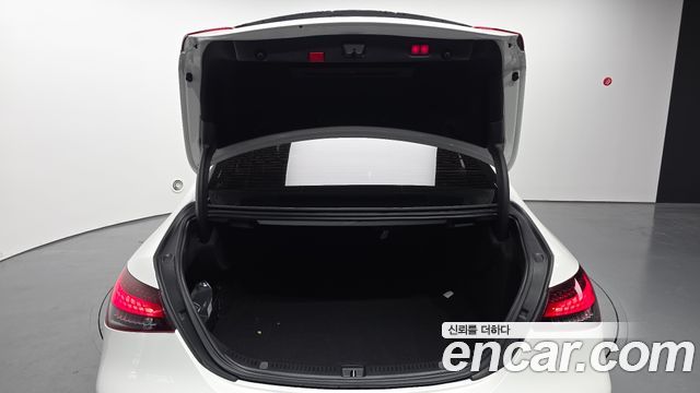 Mercedes-Benz E-Class E350 4MATIC Avantgarde