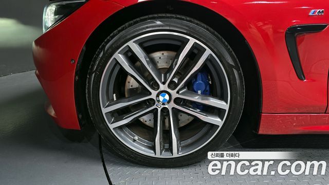 BMW 4-Series 430i M Sport Convertible
