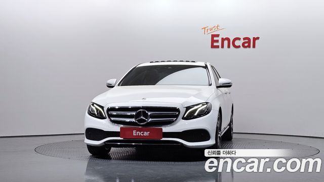 Mercedes-Benz E-Class E300 Avantgarde