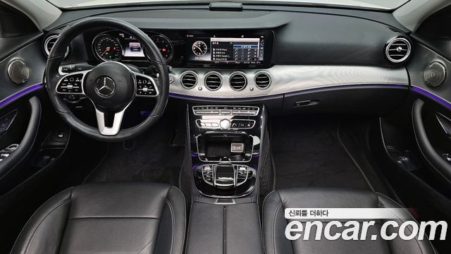 Mercedes-Benz E-Class E300 Avantgarde