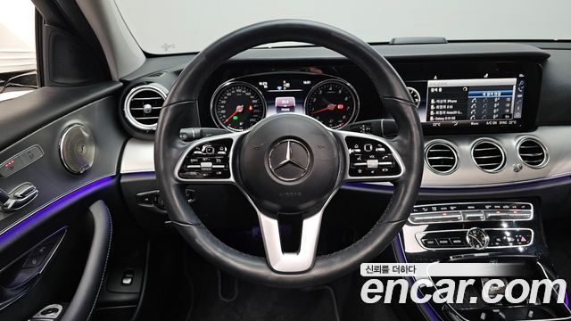 Mercedes-Benz E-Class E300 Avantgarde