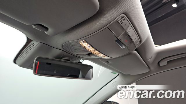 Mercedes-Benz E-Class E300 Avantgarde