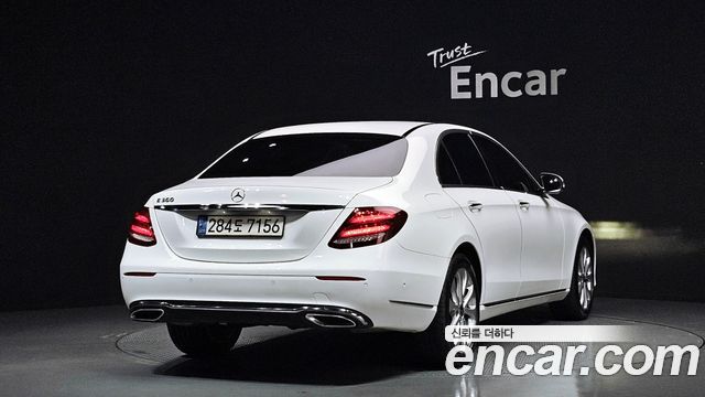 Mercedes-Benz E-Class E300 Exclusive
