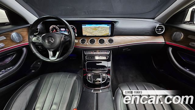 Mercedes-Benz E-Class E300 Exclusive