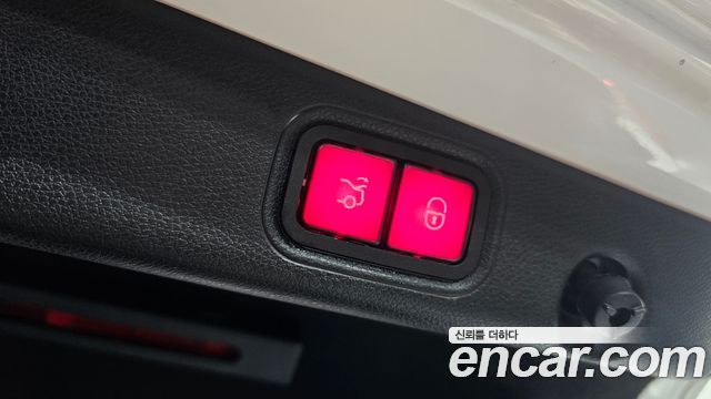 Mercedes-Benz E-Class E300 Exclusive
