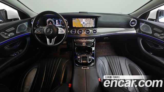 Mercedes-Benz CLS-Class CLS300d AMG Line