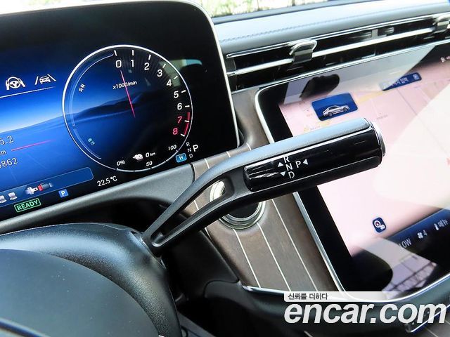 Mercedes-Benz E-Class E350e 4MATIC