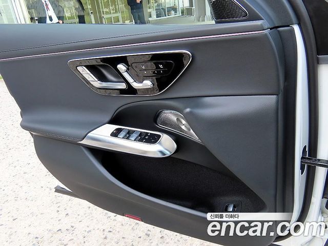 Mercedes-Benz E-Class E350e 4MATIC