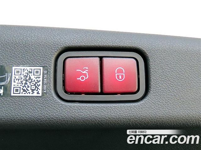 Mercedes-Benz E-Class E350e 4MATIC