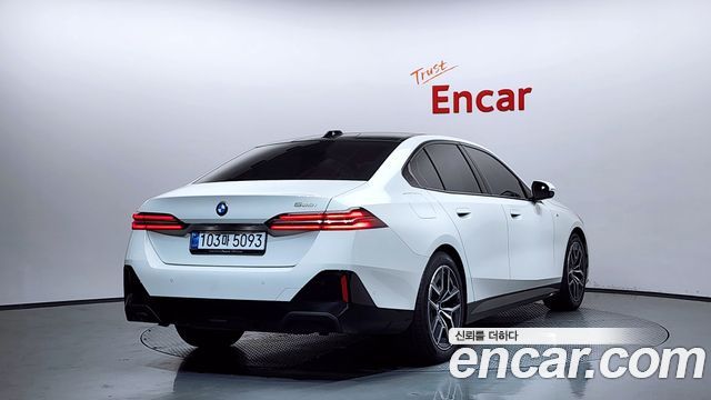 BMW 5-Series 520i M Sport