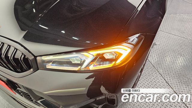 BMW 3-Series 320i M Sport