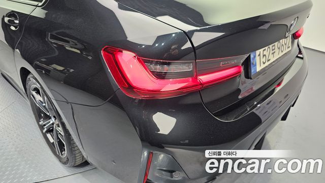 BMW 3-Series 320i M Sport