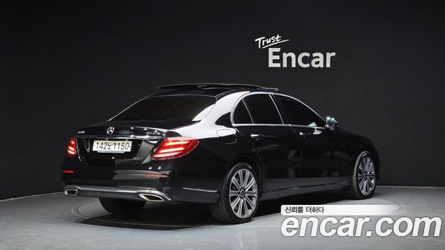 Mercedes-Benz E-Class E450 4MATIC Exclusive