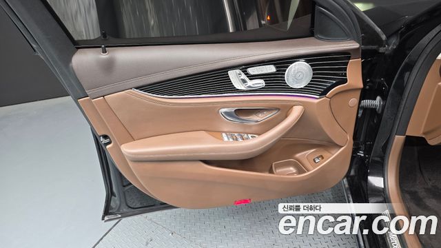 Mercedes-Benz E-Class E450 4MATIC Exclusive