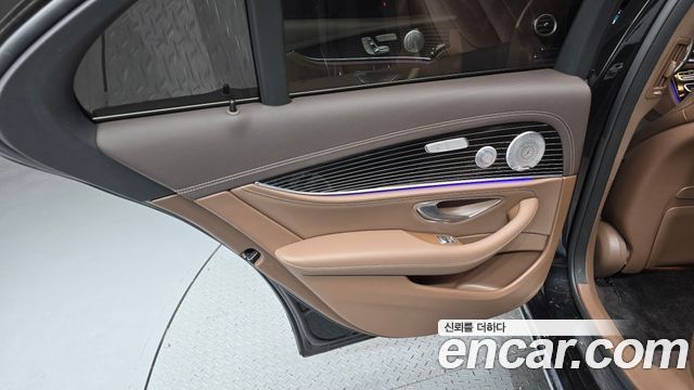 Mercedes-Benz E-Class E450 4MATIC Exclusive