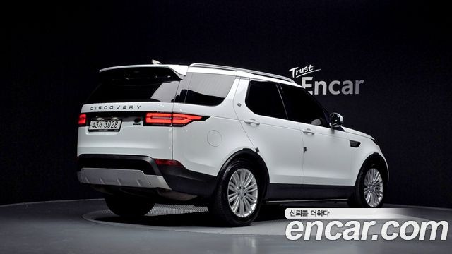 Land Rover Discovery 3.0 TD6 HSE Luxury