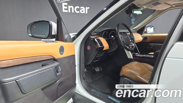Land Rover Discovery 3.0 TD6 HSE Luxury