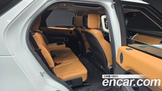 Land Rover Discovery 3.0 TD6 HSE Luxury
