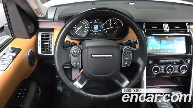 Land Rover Discovery 3.0 TD6 HSE Luxury