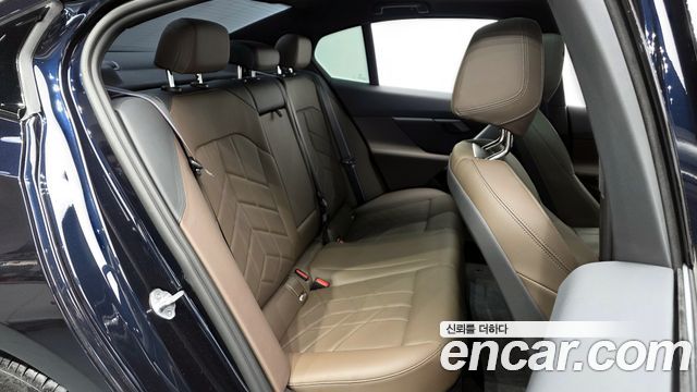 BMW 5-Series 520i Special Edition