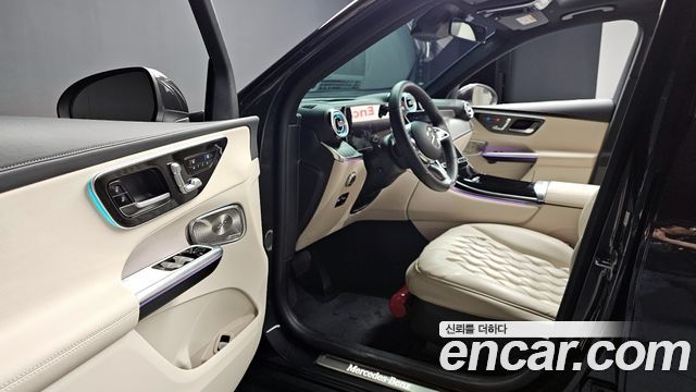 Mercedes-Benz GLC-Class GLC 300 4MATIC Avantgarde