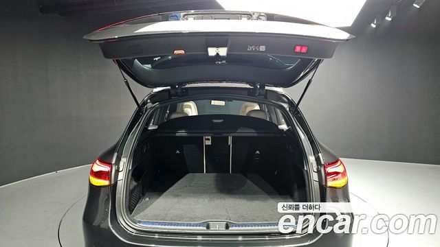 Mercedes-Benz GLC-Class GLC 300 4MATIC Avantgarde