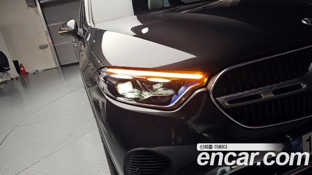 Mercedes-Benz GLC-Class GLC 300 4MATIC Avantgarde