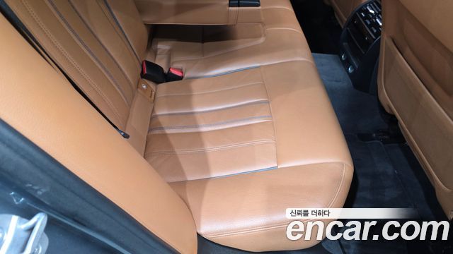 BMW 5-Series 520d xDrive M Sport Package