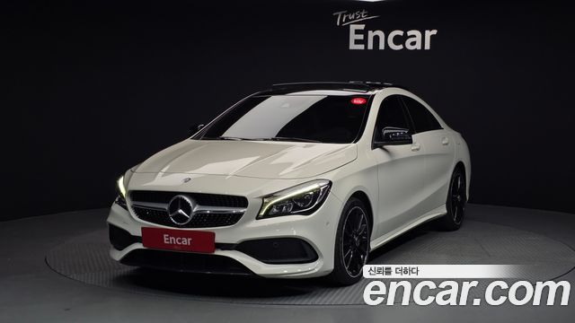 Mercedes-Benz CLA-Class CLA250 4MATIC AMG Line