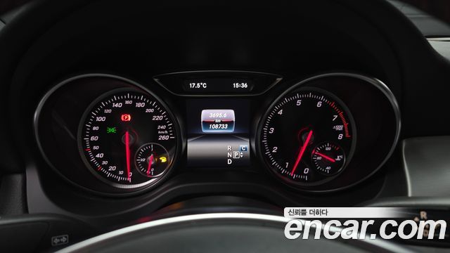 Mercedes-Benz CLA-Class CLA250 4MATIC AMG Line