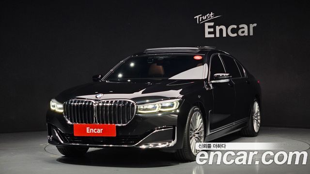 BMW 7-Series 740Li xDrive Design Pure Excellence