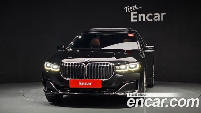 BMW 7-Series 740Li xDrive Design Pure Excellence