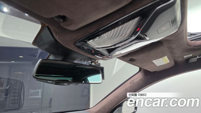 BMW 7-Series 750Li xDrive Premium