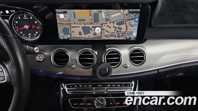 Mercedes-Benz E-Class E200 Avantgarde