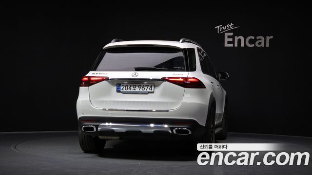 Mercedes-Benz GLE-Class GLE300d 4MATIC