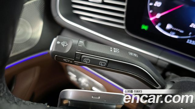 Mercedes-Benz GLE-Class GLE300d 4MATIC