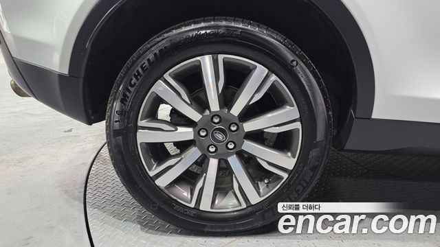 Land Rover Discovery Sport 2.0 TD4 HSE Luxury