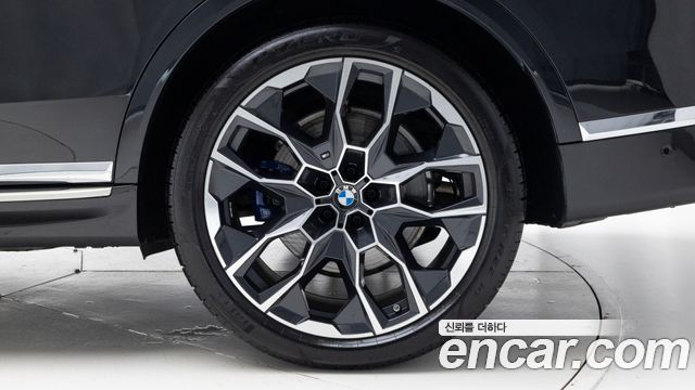 BMW X7 xDrive 40i Design Pure Excellence 6-Seater