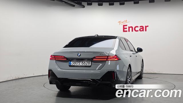 BMW 5-Series 520i M Sport