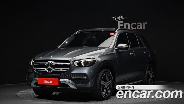 Mercedes-Benz GLE-Class GLE300d 4MATIC