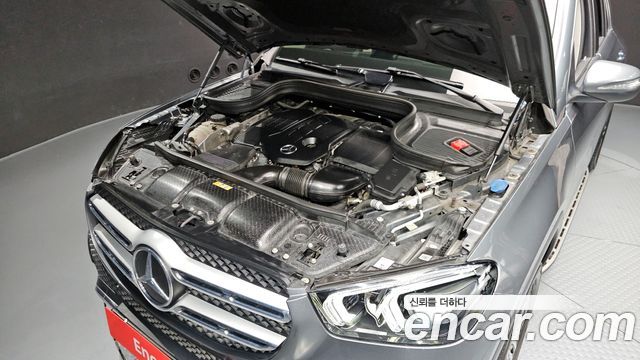 Mercedes-Benz GLE-Class GLE300d 4MATIC