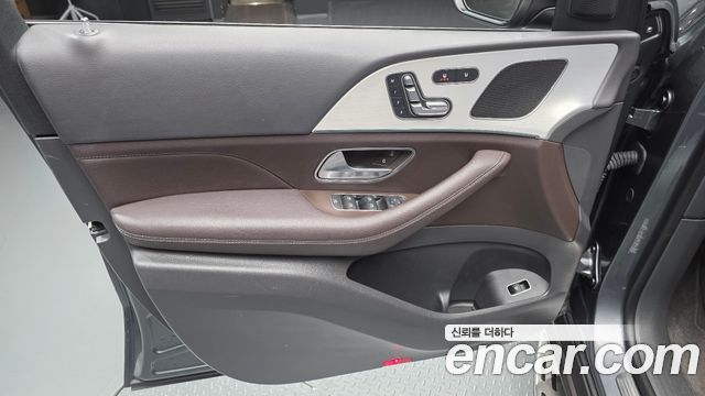 Mercedes-Benz GLE-Class GLE300d 4MATIC